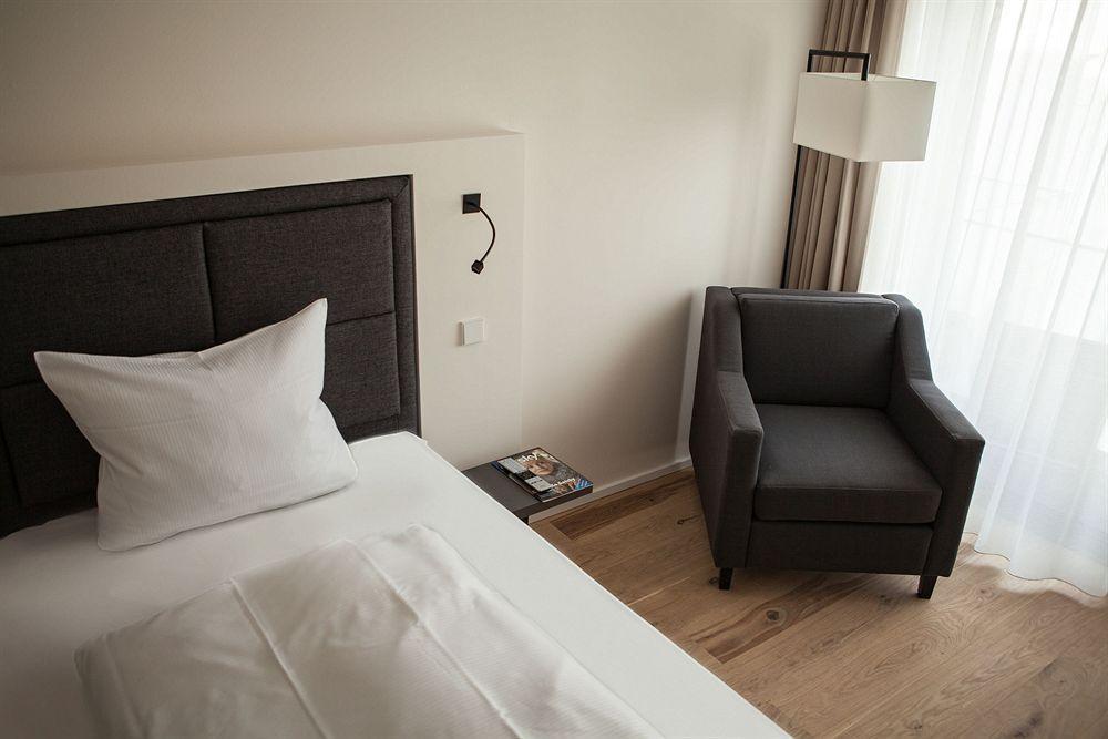 Suytes Aparthotel Heidelberg Bagian luar foto